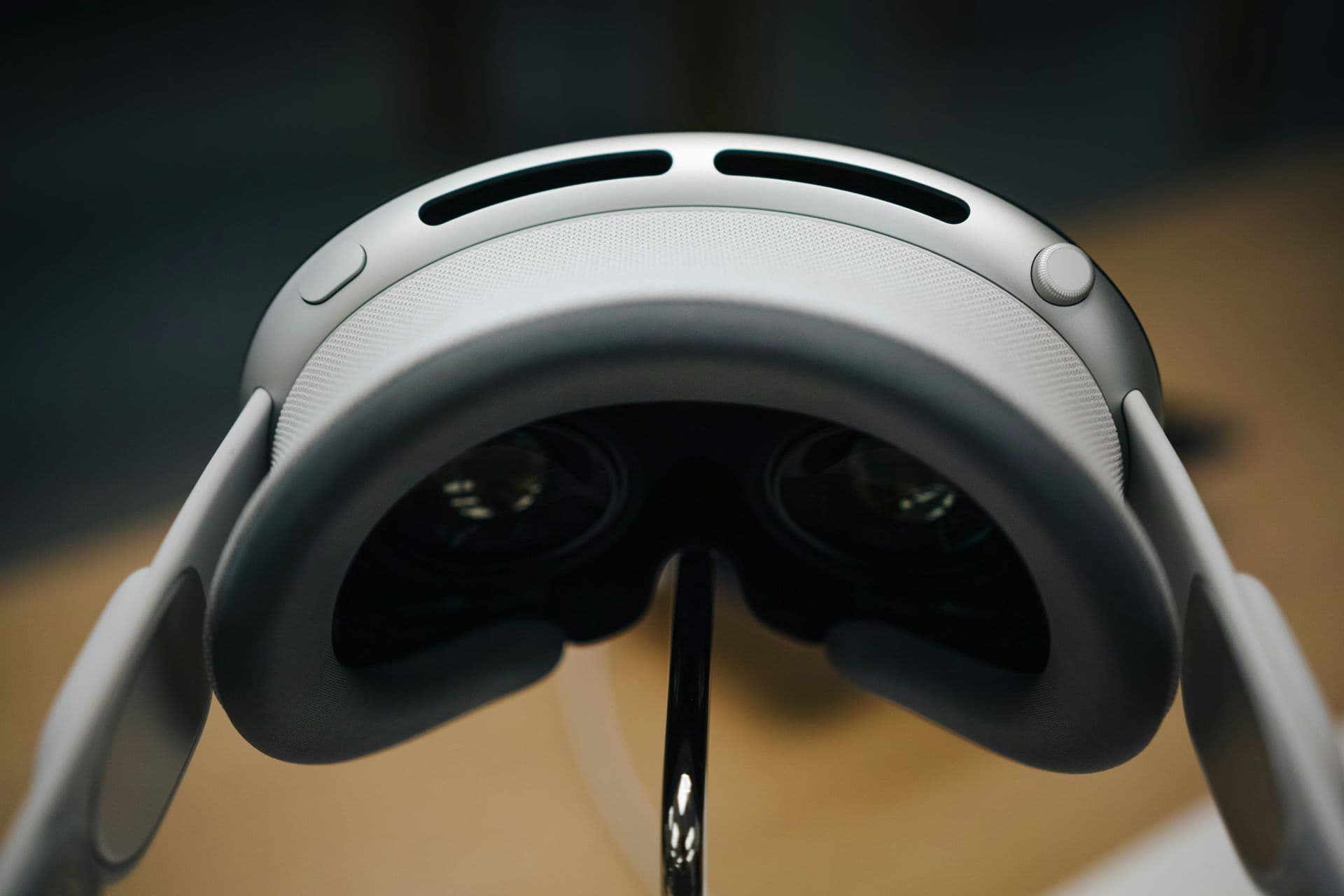 Tracking Your Every Blink: Privacy Risks in VR gallery image 1
